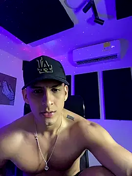 Snapshot of _Ryan_walker chatting on September 2025 05:29:02 AM Ryan walker online show from September 2025 05:29:02 AM