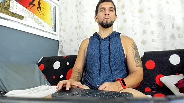 JULESLAKES online show from November 2025 07:13:02 PM