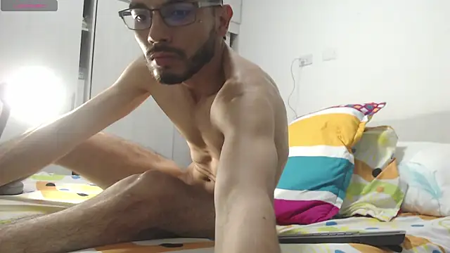 russthiago online show from February 2026 02:19:02 PM