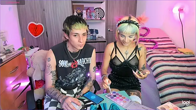 badeyes crazygoat online show from February 2026 07:56:01 PM