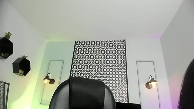 Amber gold  online show from June 2026 02:55:01 AM