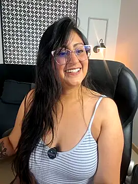 Amber gold  online show from April 2026 04:25:01 AM