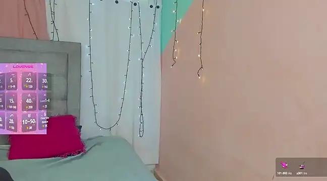 megan kis9 online show from December 2024 12:53:01 AM