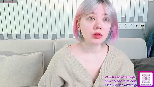   KawaiiYuki   online show from May 2026 03:48:01 AM