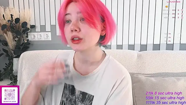   KawaiiYuki   online show from November 2025 06:29:01 AM