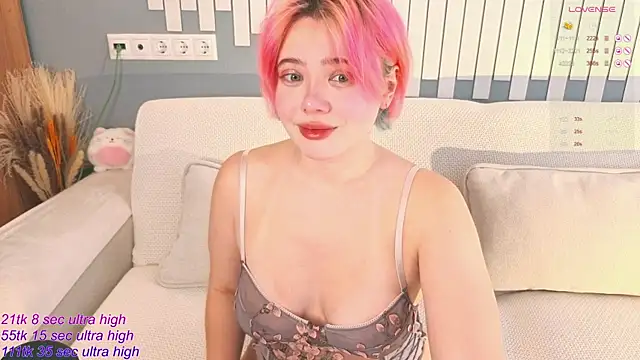 Snapshot of __KawaiiYuki__ chatting on October 2025 05:08:02 AM   KawaiiYuki   online show from October 2025 05:08:02 AM