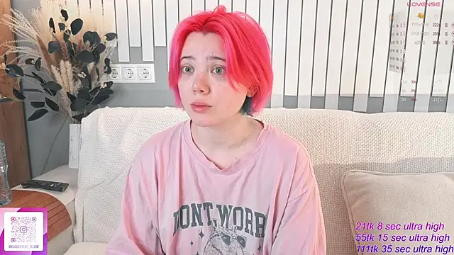   KawaiiYuki   online show from November 2025 06:51:02 AM