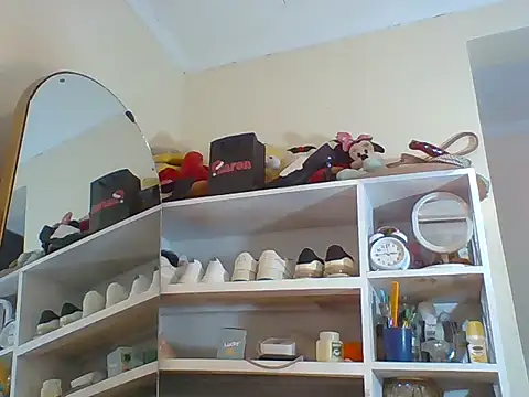 Snapshot of Poisonous_Ivy chatting on April 2026 12:01:02 AM Poisonous Ivy online show from April 2026 12:01:02 AM