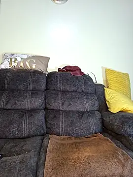 Poisonous Ivy online show from February 2025 01:18:02 AM