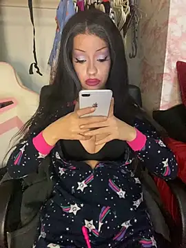 Katalinastarr online show from December 2024 01:24:01 PM