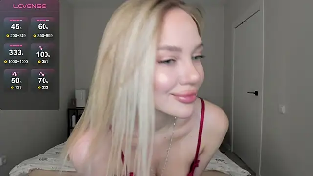 sarahphyllis online show from February 2026 08:52:02 PM