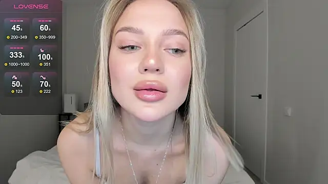 sarahphyllis online show from February 2026 09:43:02 PM