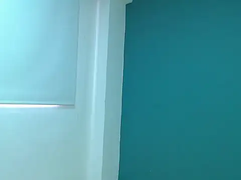 danna- roouss online show from November 2025 09:20:02 PM