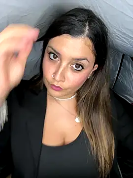 Novababy18 online show from October 2025 09:38:01 PM