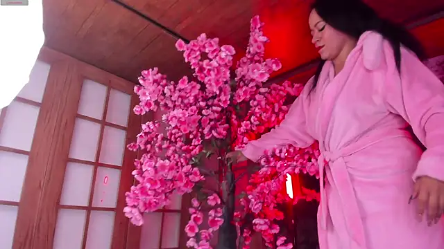 miiss anna online show from April 2026 11:03:01 AM