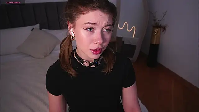 SimonaGerry online show from May 2026 04:45:01 AM