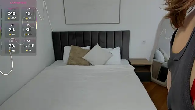 SimonaGerry online show from April 2026 05:03:01 AM