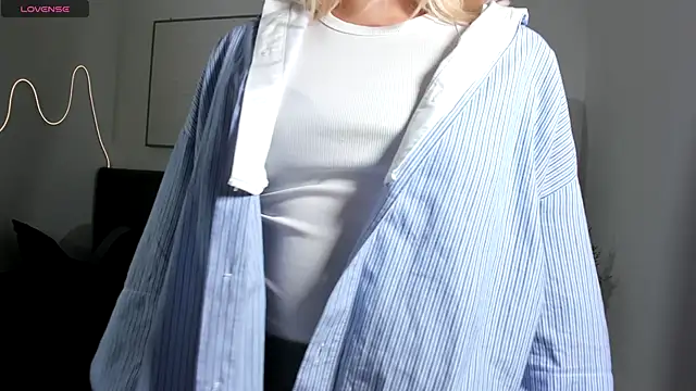 SimonaGerry online show from September 2025 03:24:01 AM