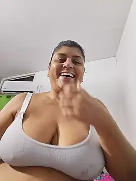 AlyDenalioficial online show from May 2026 03:08:01 PM