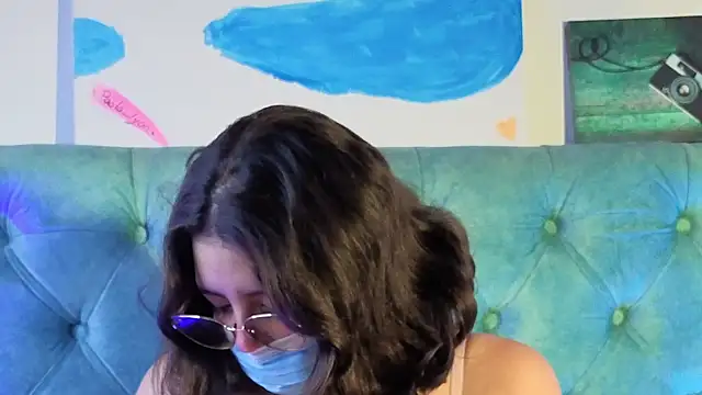 Paola Lyon  online show from February 2026 06:36:02 PM