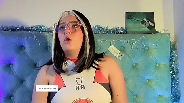 Paola Lyon  online show from January 2026 06:59:01 PM