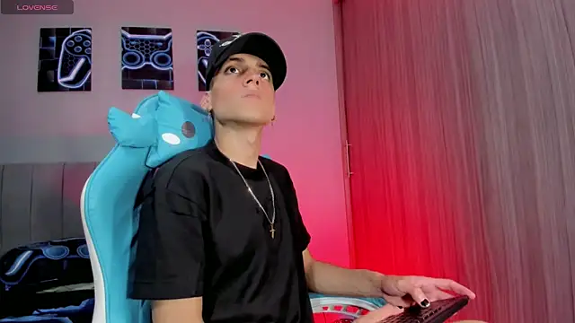 jake and joaquin online show from September 2025 03:21:01 AM