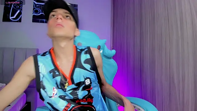 jake and joaquin online show from September 2025 03:39:02 AM