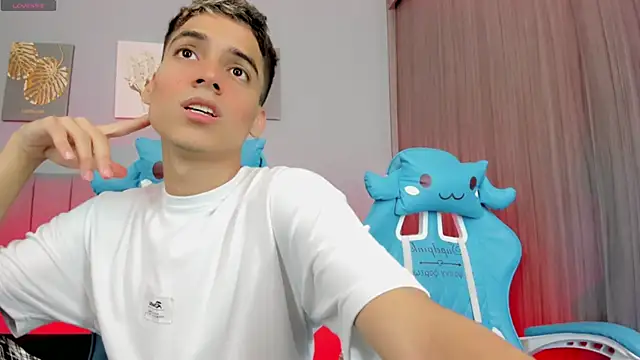 jake and joaquin online show from February 2025 08:53:02 PM