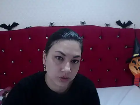 Snapshot of AdaFawxx chatting on October 2025 03:05:01 AM AdaFawxx online show from October 2025 03:05:01 AM