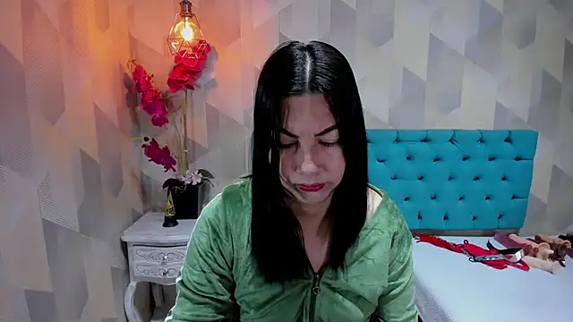 AdaFawxx online show from March 2026 04:06:01 AM