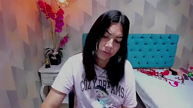 Snapshot of AdaFawxx chatting on February 2026 04:48:01 AM AdaFawxx online show from February 2026 04:48:01 AM