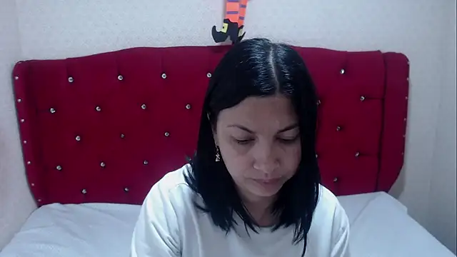 AdaFawxx online show from October 2025 03:49:02 AM