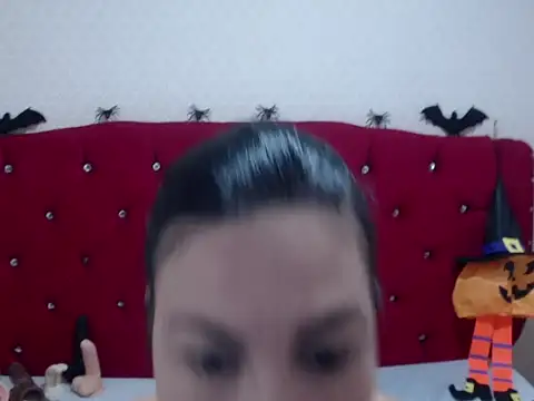 Snapshot of AdaFawxx chatting on October 2025 03:47:01 AM AdaFawxx online show from October 2025 03:47:01 AM