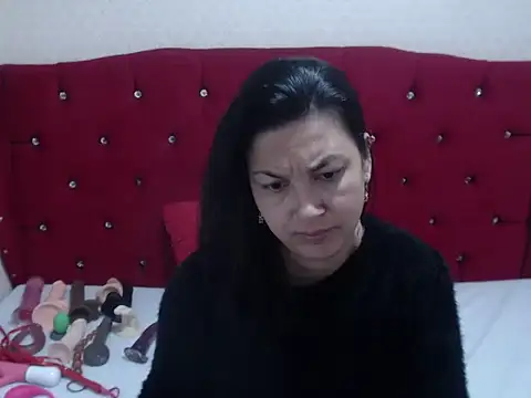 Snapshot of AdaFawxx chatting on November 2025 04:18:01 AM AdaFawxx online show from November 2025 04:18:01 AM