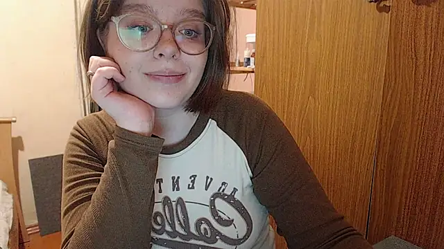 Chmiri cb online show from December 2024 09:30:01 PM