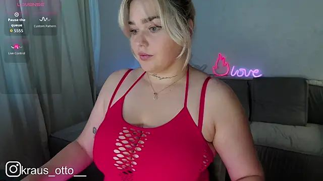 mrs kitty69 online show from October 2025 09:10:02 AM