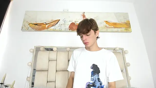 daniel hot03 online show from October 2025 01:34:02 PM