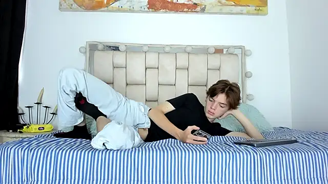 Snapshot of daniel_hot03 chatting on December 2025 01:36:01 PM daniel hot03 online show from December 2025 01:36:01 PM