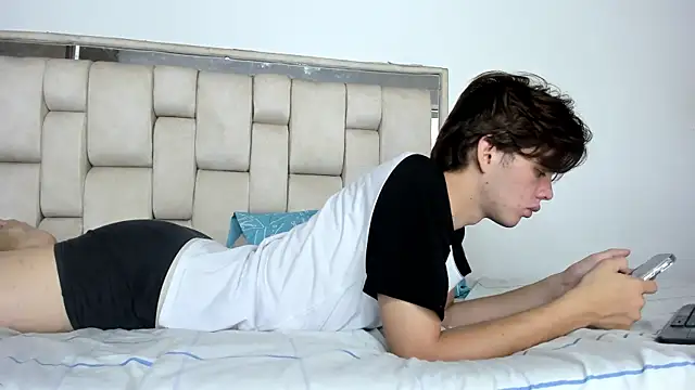 daniel hot03 online show from July 2026 01:35:02 PM