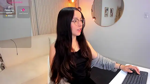 Snapshot of ana_ev chatting on January 2026 06:31:02 AM ana ev online show from January 2026 06:31:02 AM