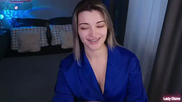 LancasterLady online show from November 2025 11:43:02 AM