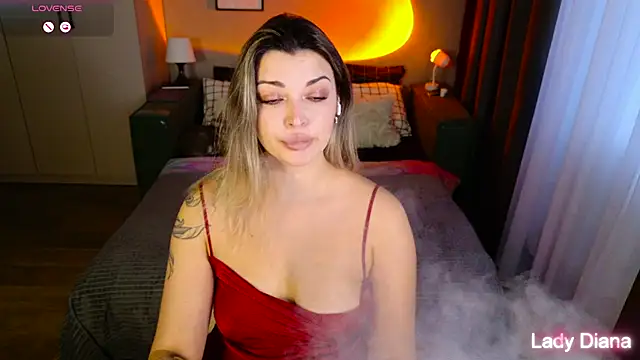 LancasterLady online show from November 2025 11:58:02 AM