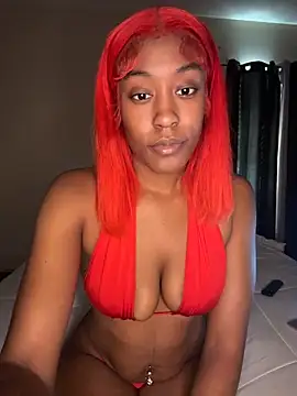 Snapshot of NovaBanxx chatting on November 2025 04:32:01 PM NovaBanxx online show from November 2025 04:32:01 PM