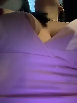 Snapshot of my-kitty chatting on November 2025 03:54:02 AM my-kitty online show from November 2025 03:54:02 AM