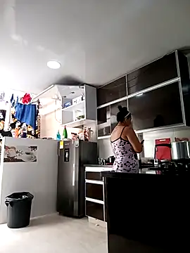 Snapshot of my-kitty chatting on November 2025 05:56:02 PM my-kitty online show from November 2025 05:56:02 PM