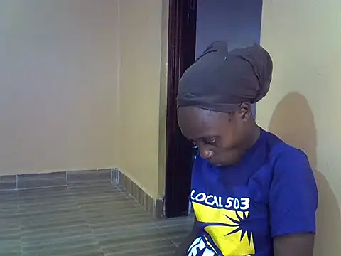 Tanaissa2 online show from December 2025 10:50:02 AM