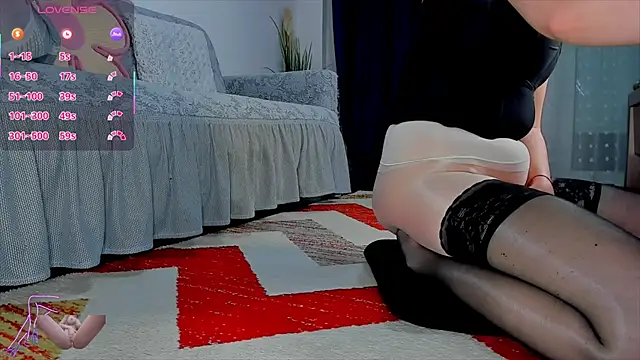 Lora kinky online show from May 2026 08:40:02 PM