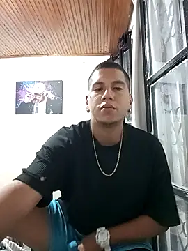 Snapshot of Peterking11 chatting on November 2025 09:35:02 AM Peterking11 online show from November 2025 09:35:02 AM