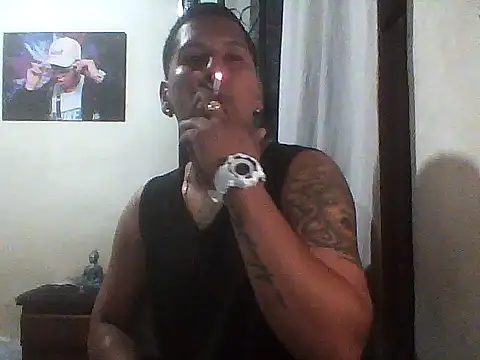 Snapshot of Peterking11 chatting on November 2025 05:18:02 AM Peterking11 online show from November 2025 05:18:02 AM