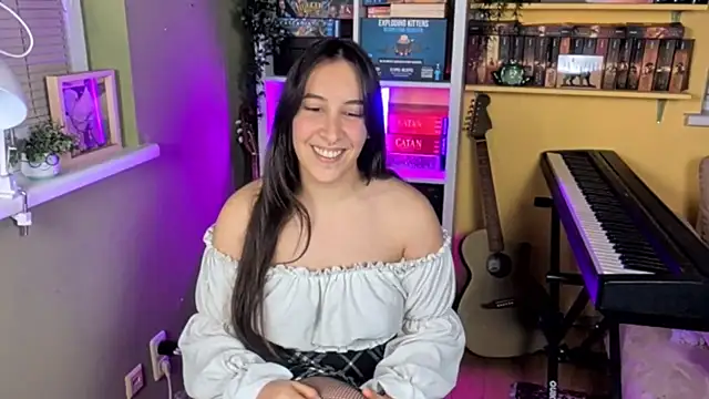 Snapshot of LelianaHazel chatting on November 2025 06:19:01 PM LelianaHazel online show from November 2025 06:19:01 PM